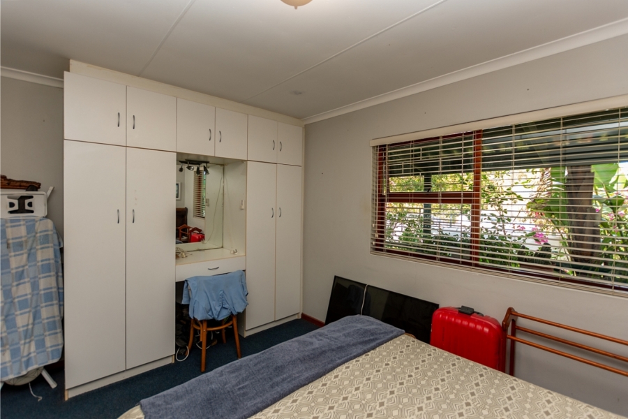 4 Bedroom Property for Sale in Laaiplek Western Cape